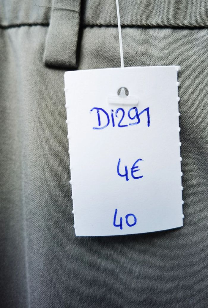 D1291 - pantalon homme de taille 40 - photo numéro 3