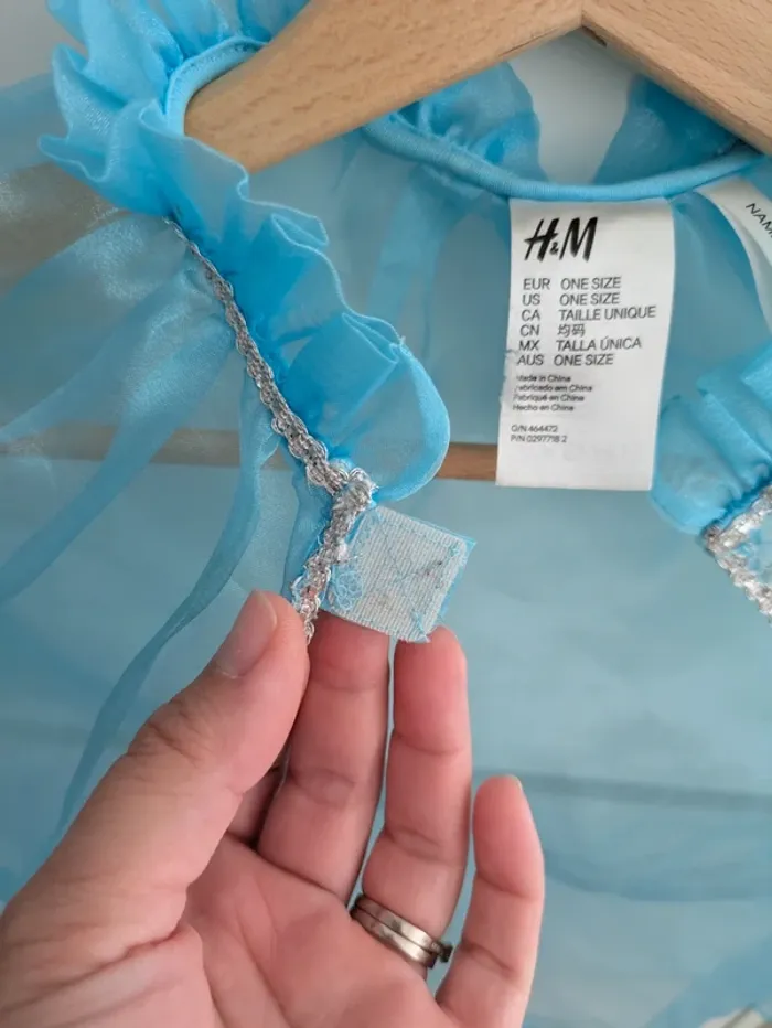 Cape princesse costume déguisement bleu ciel h&M - photo numéro 4