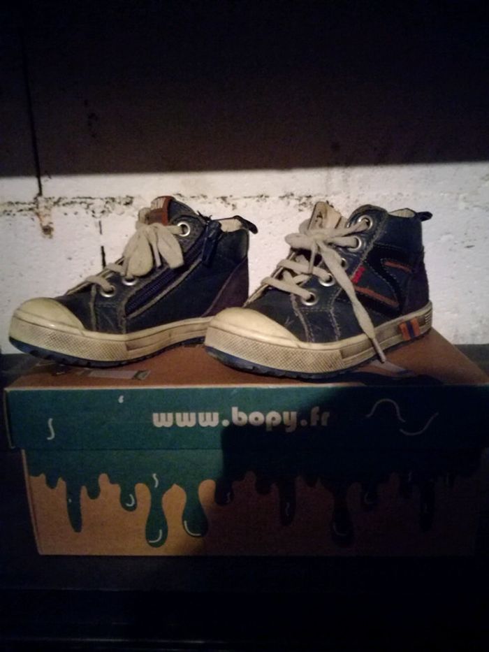 Chaussures t24