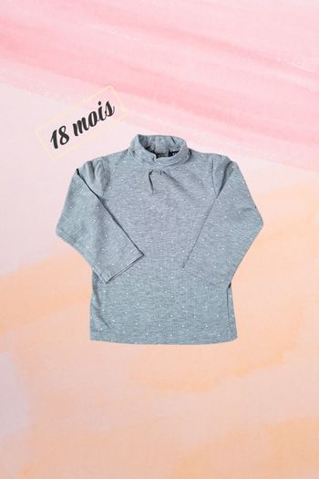 T-shirt gris à poids
