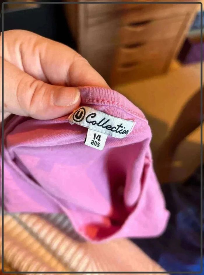 T shirt  taille 14ans  marque  u collection - photo numéro 3