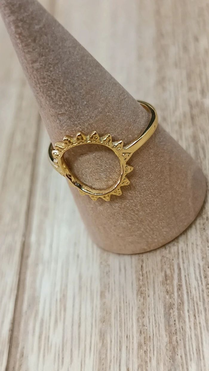 Bague soleil en acier inoxydable doré - photo numéro 3