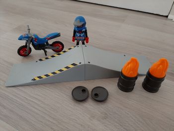 FIGURINE PILOTE DE MOTOCROSS "PLAYMOBIL" - Réf.4416 - n°109