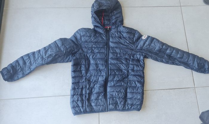 Veste jott