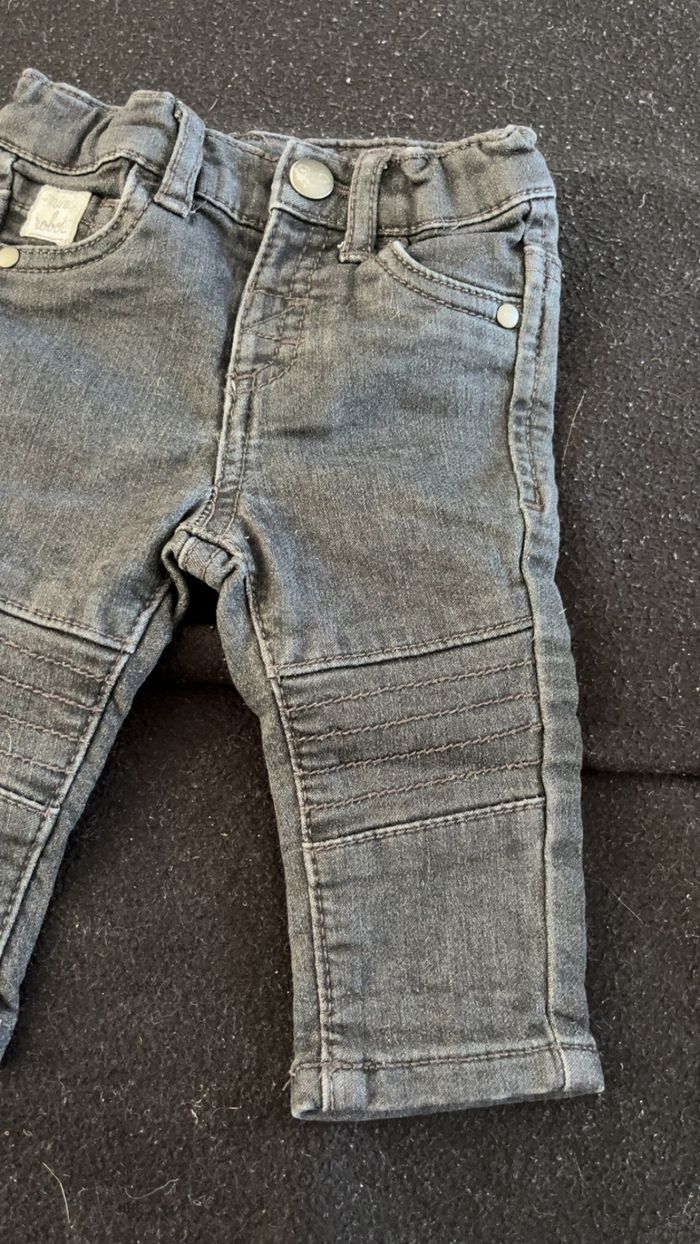 Pantalon 3 mois - photo numéro 2