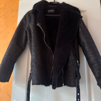 Bombardier noir Stradivarius