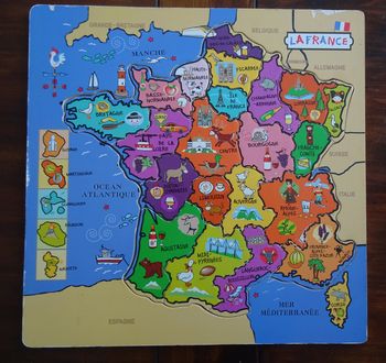 Puzzle en bois de la France en régions