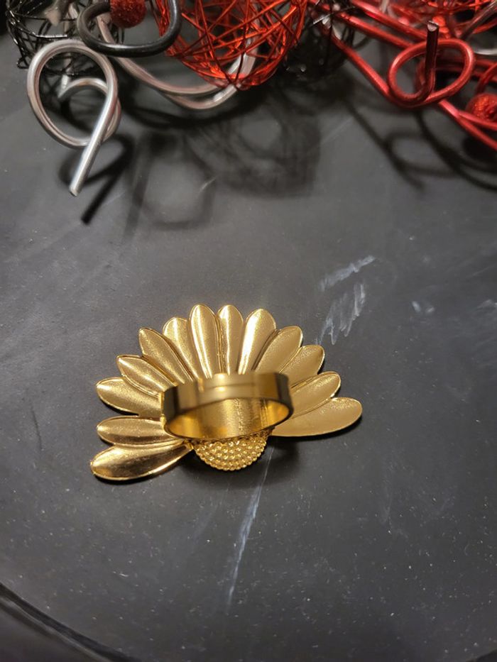 Bague en acier inoxydable avec design éventail - photo numéro 3