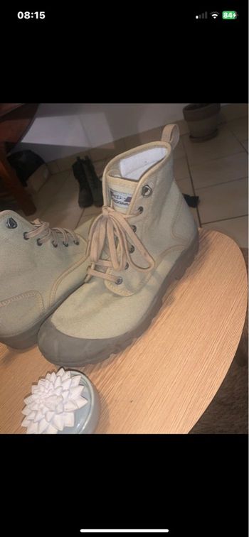Chaussure montante à lacet taille 40
