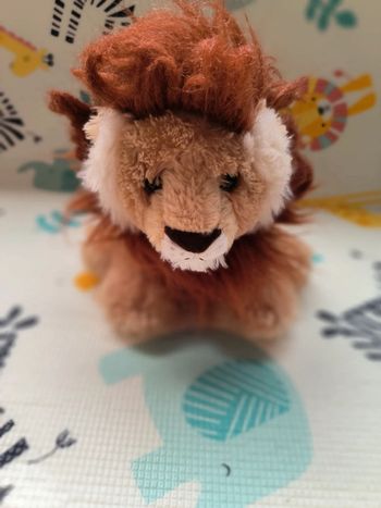 Peluche lion