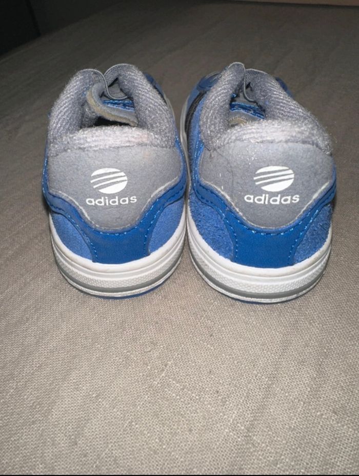 Chaussure bébé - photo numéro 2