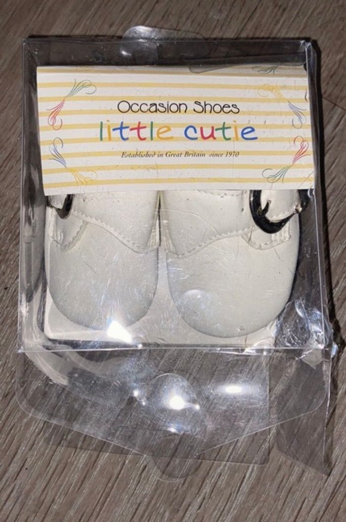 Chaussure bébé - photo numéro 2