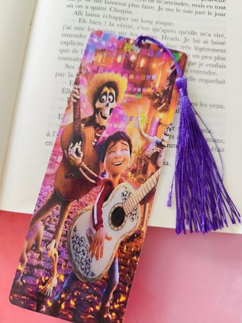 marque page disney coco