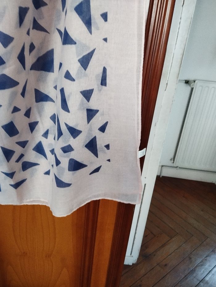 Grande écharpe neuve - photo numéro 6