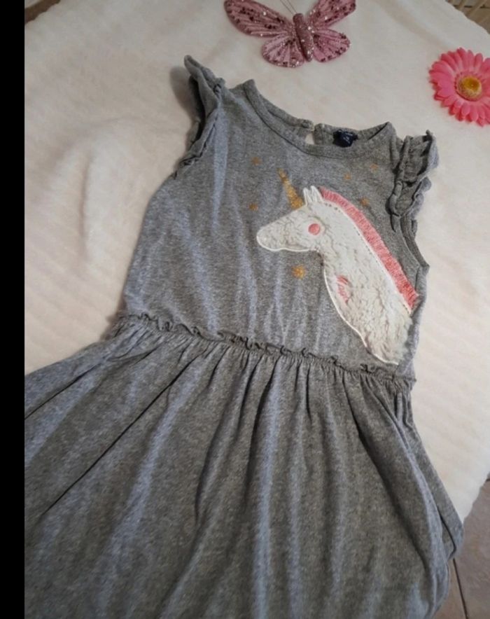 Lot de vêtements fille taille 4 ans - photo numéro 7