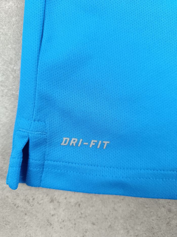 Polo manches courtes Nike Bleu -  Taille M - Très bon état - photo numéro 2