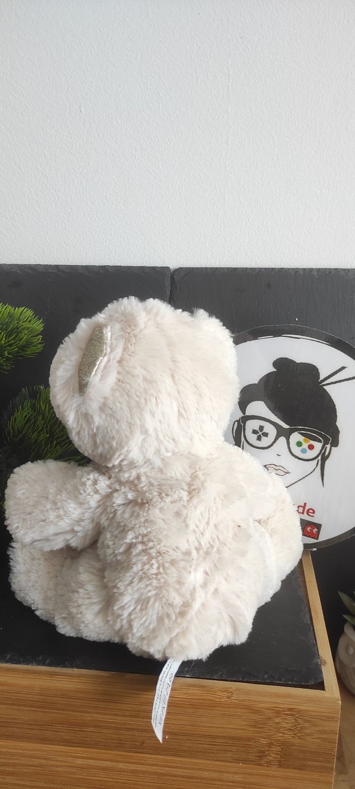 doudou peluche ours Nocibé blanc beige dore paillette flocon de neige 2021 - photo numéro 2