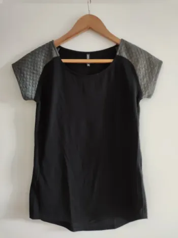 Top Naf naf noir et gris