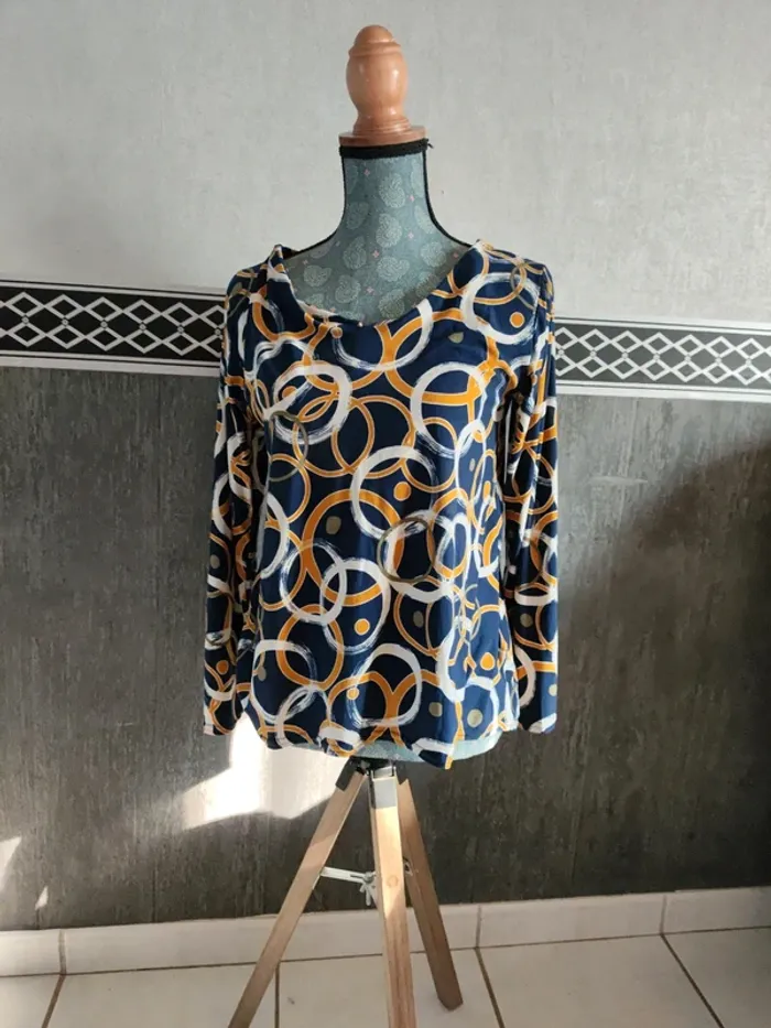 Tunique taille ,44 pas d'étiquette - photo numéro 3