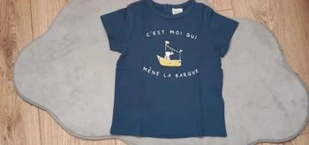 Tee-shirt Mc tape à l'œil 23 mois en parfait état