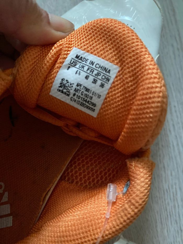 Chaussures Baskets Adidas pointure 40 Neuve - photo numéro 6