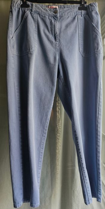 Pantalon bleu clair