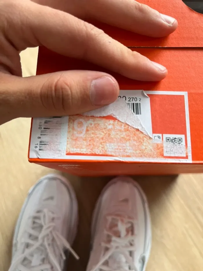 Nike Initiator Triple White Fluffy Taille 41 - photo numéro 7