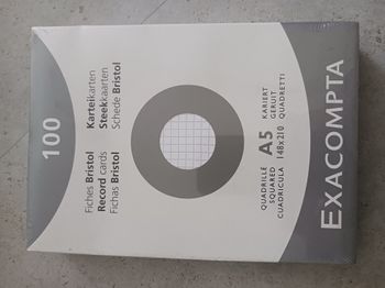 100 fiches 148 x 220 A5 Bristol quadrillé 5 x5 Exacompta filmée neuve