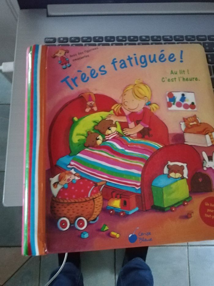 livre Trèès fatigué, livre jeu