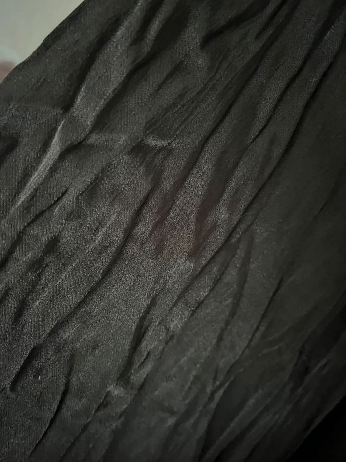 Robe longue satinée - photo numéro 3