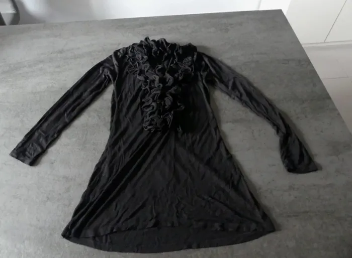 Haut noir Taille 1 - photo numéro 5
