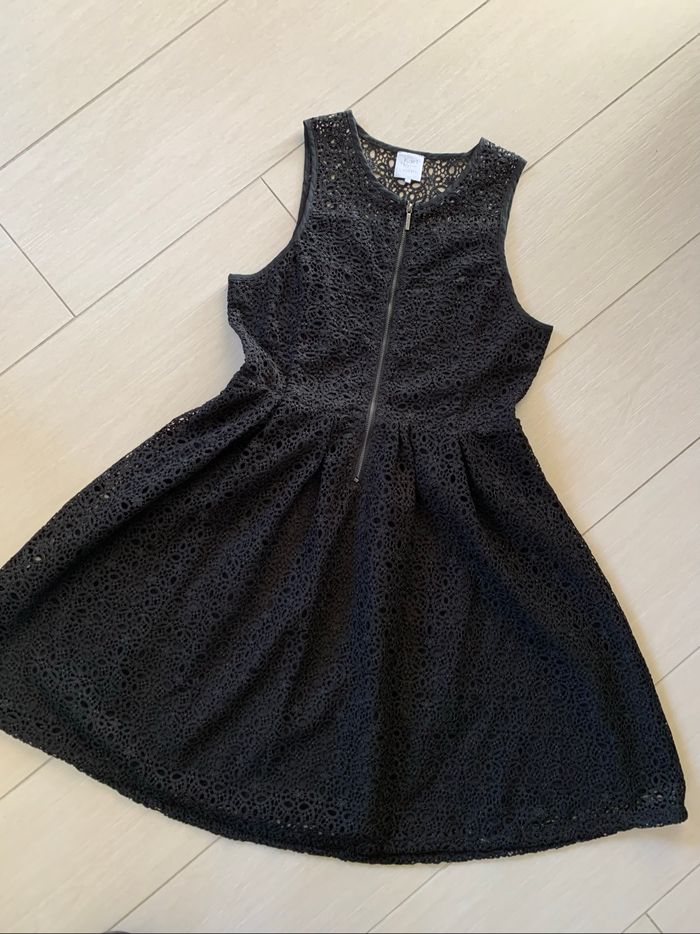 DKNY robe noire M - photo numéro 4