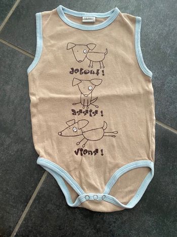 Body « Chien » Taille 12 M