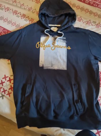 Sweat à capuche