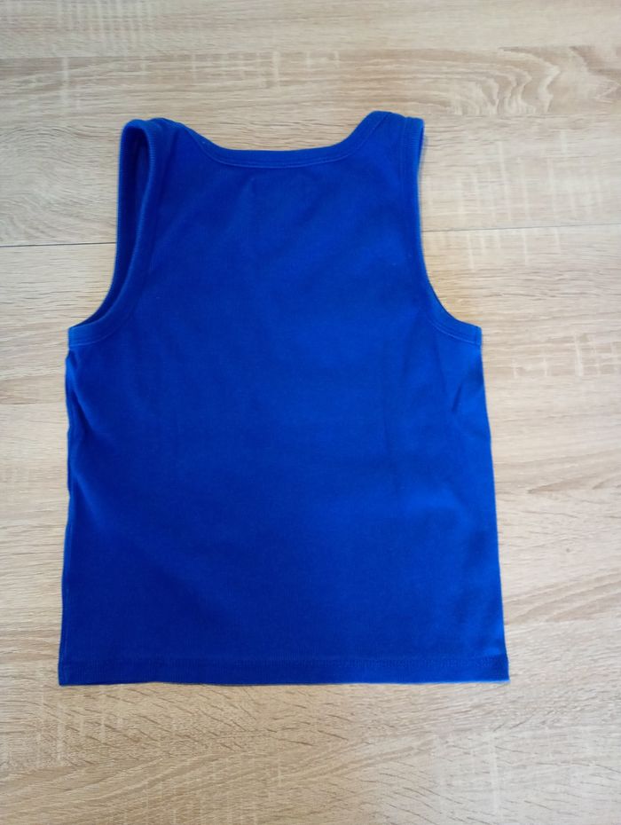 Top bleu - photo numéro 3