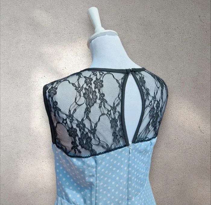 Robe sans manche bleu à pois blanc et dentelle noir style rétro pin-up M - photo numéro 4