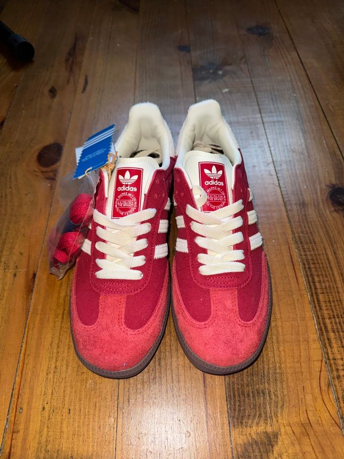 Adidas Samba rouges OG– état neuf - photo numéro 1