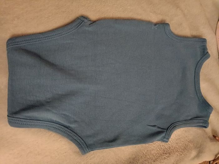 Bodies sans manches - photo numéro 3