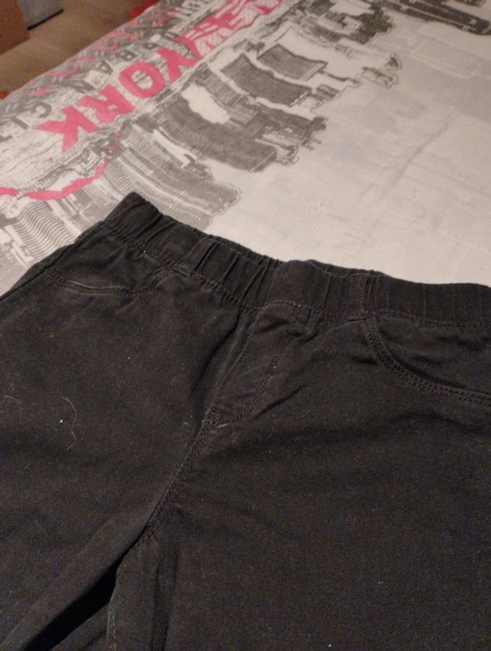 Pantalon noir - photo numéro 3