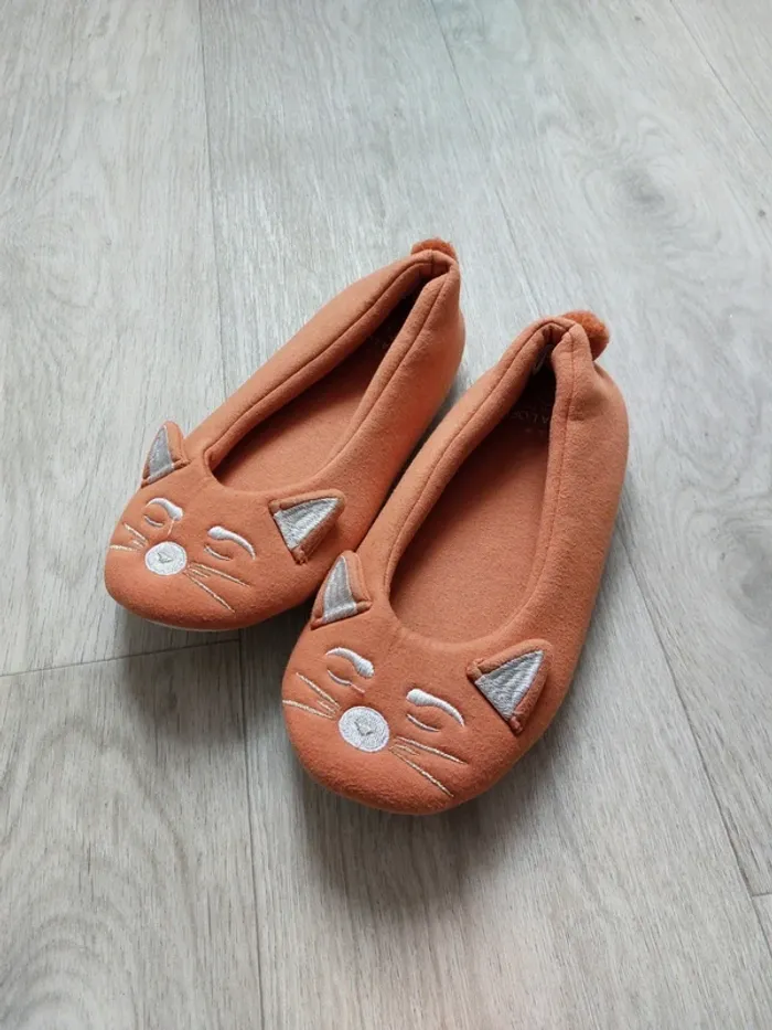 Chaussons chat TAO P32/33