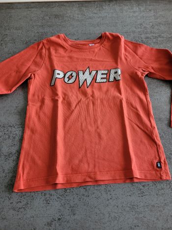 Tee-shirt  - 6 ans -