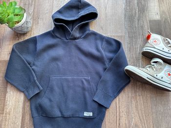 - Sweat Tape à l’œil  - 8 ans - Très bon état 