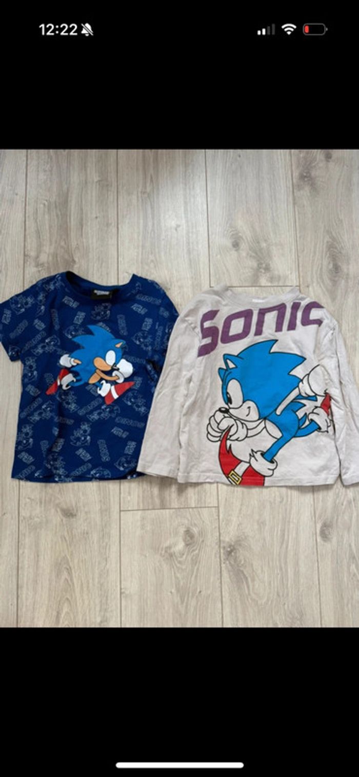 T shirt sonic