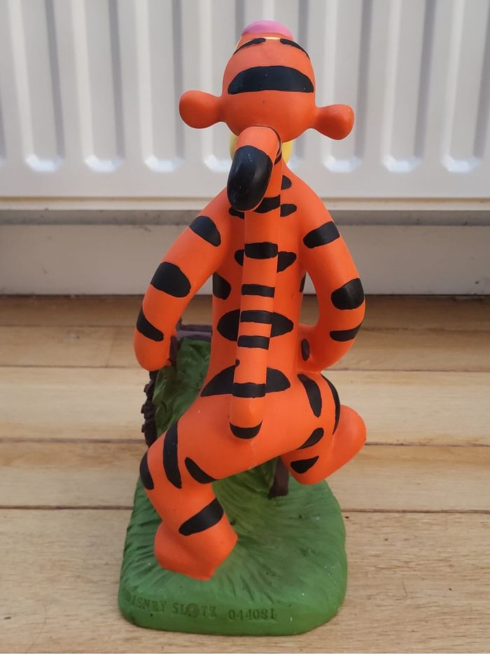 Lot de 3 statues Winnie l’ourson, Porcinet, Tigrou - photo numéro 4