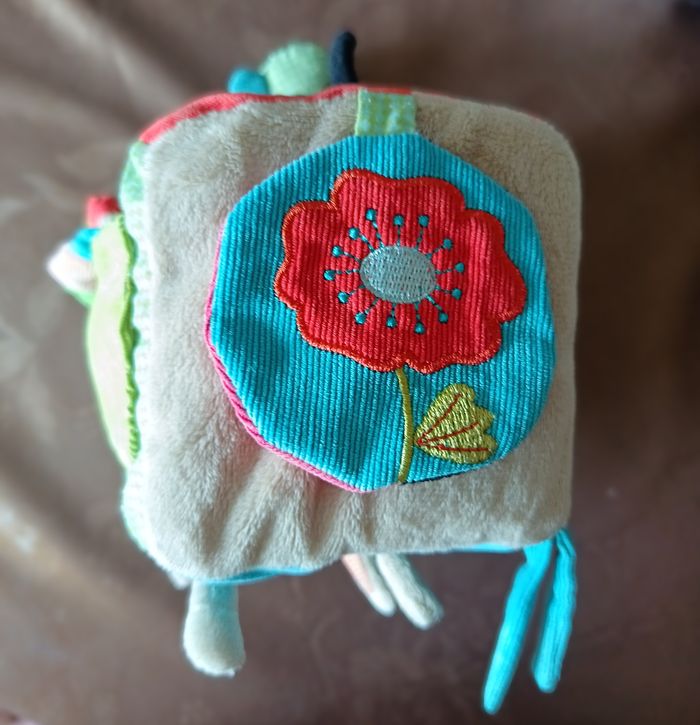 Cube d'Activitées d'Eveil Bébé - photo numéro 10