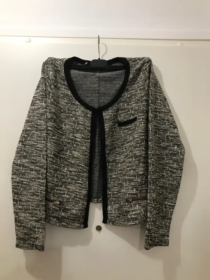 Gilet blazer demie saison manches longues avec petit crochet noir argenté taille L