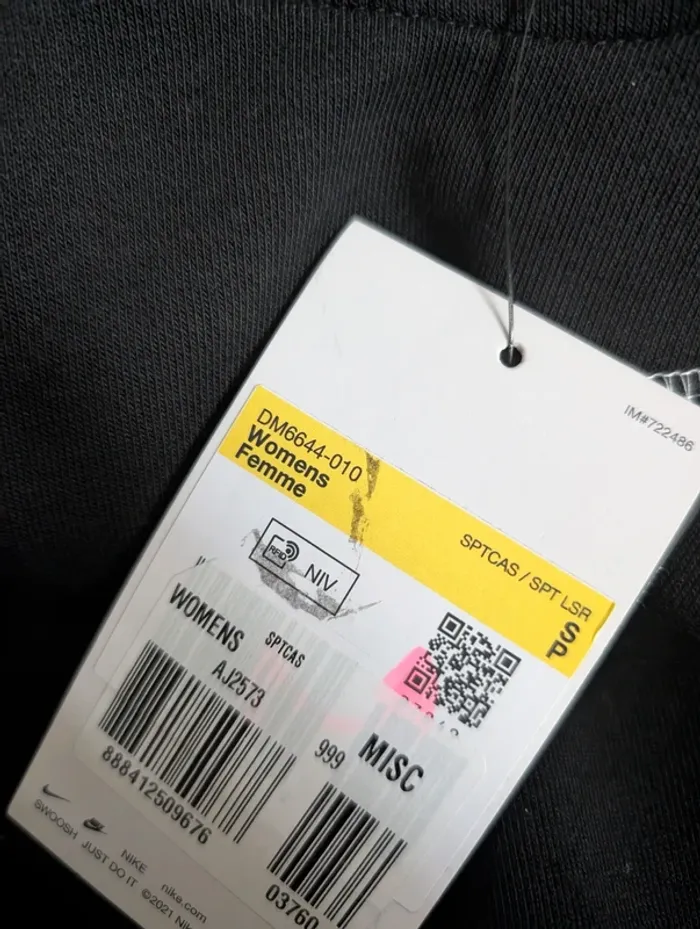 Sweat à capuche Nike Neuf avec étiquette - photo numéro 2