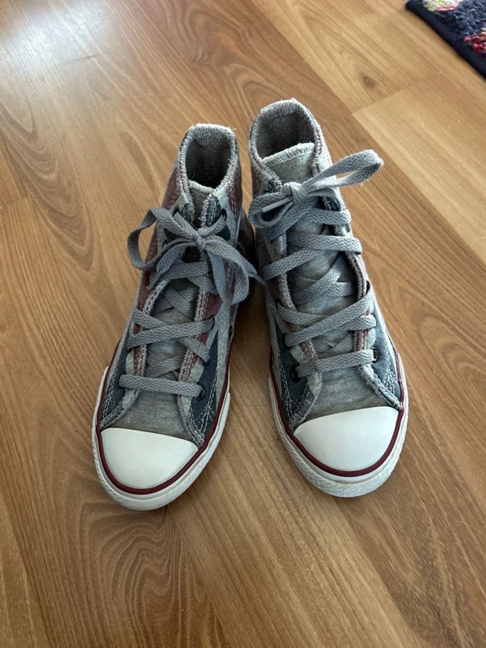 Converse enfant pointure 32 avec drapeau anglais - photo numéro 3