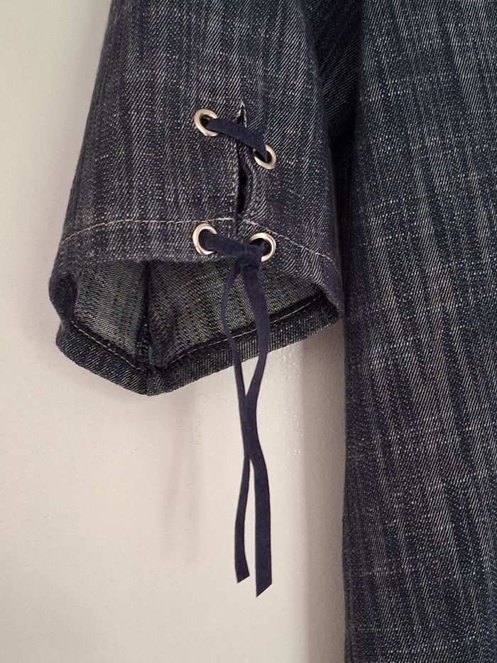 Veste manches courtes à épaulettes couleur jean et jolis détails - photo numéro 5