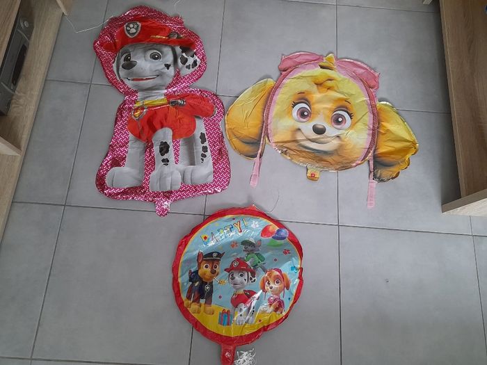 Lot anniversaire pat patrouille - photo numéro 2